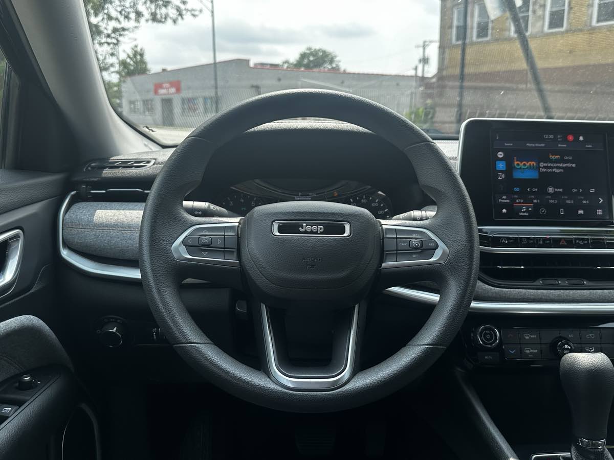 2022 Jeep Compass Sport photo 14