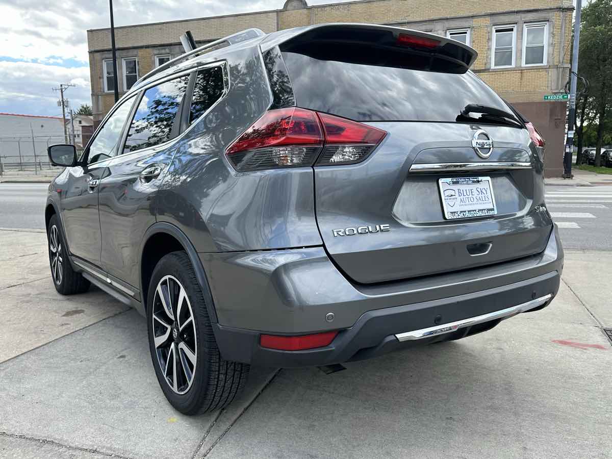 2020 Nissan Rogue SL photo 3