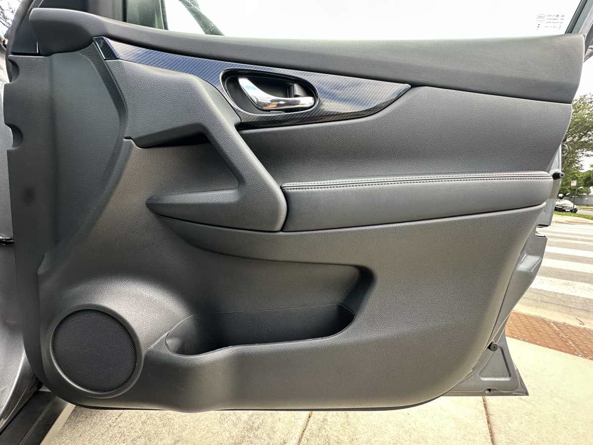 2020 Nissan Rogue SL photo 16