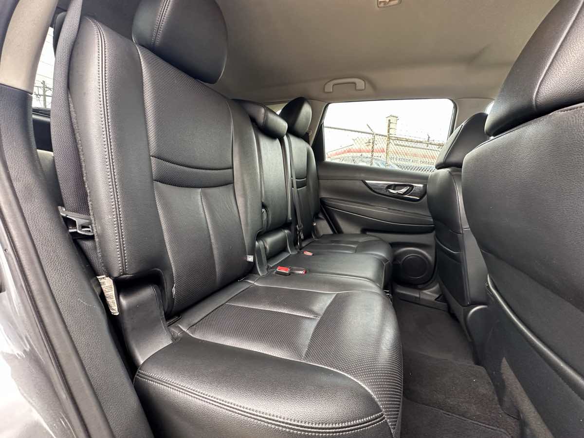 2020 Nissan Rogue SL photo 20