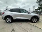 2020 Ford Escape SE photo 21