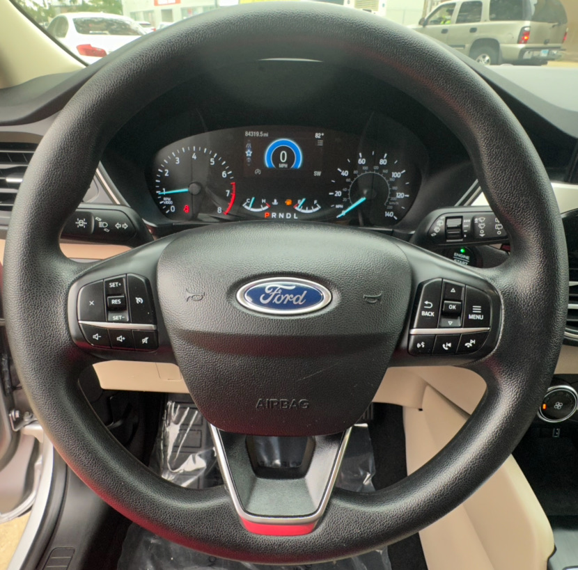 2020 Ford Escape SE photo 8