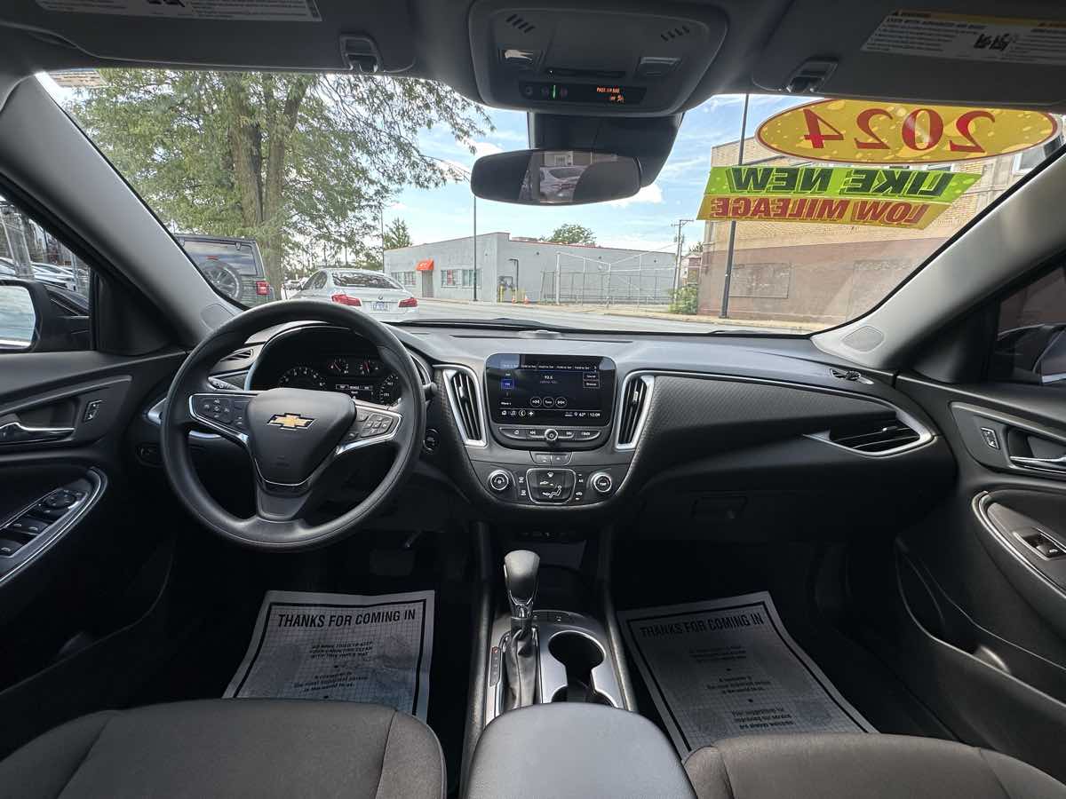 2024 Chevrolet Malibu LS photo 12