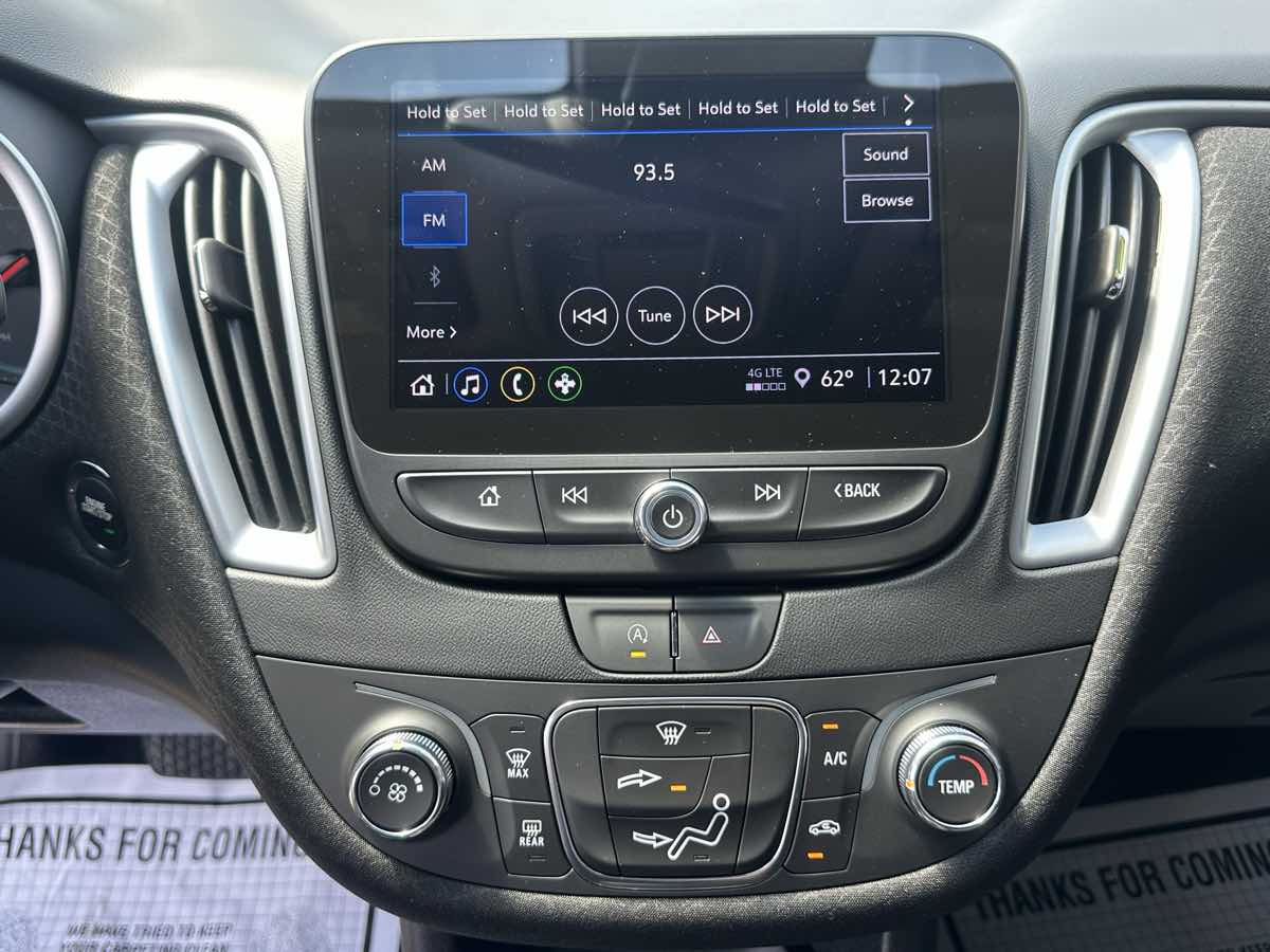2024 Chevrolet Malibu LS photo 15