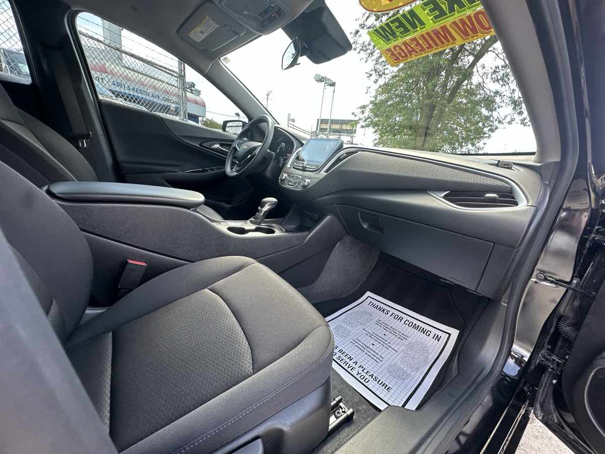 2024 Chevrolet Malibu LS photo 20