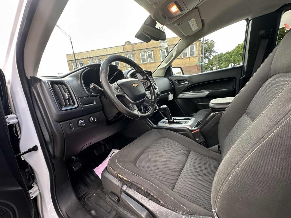 2021 Chevrolet Colorado LT photo 13