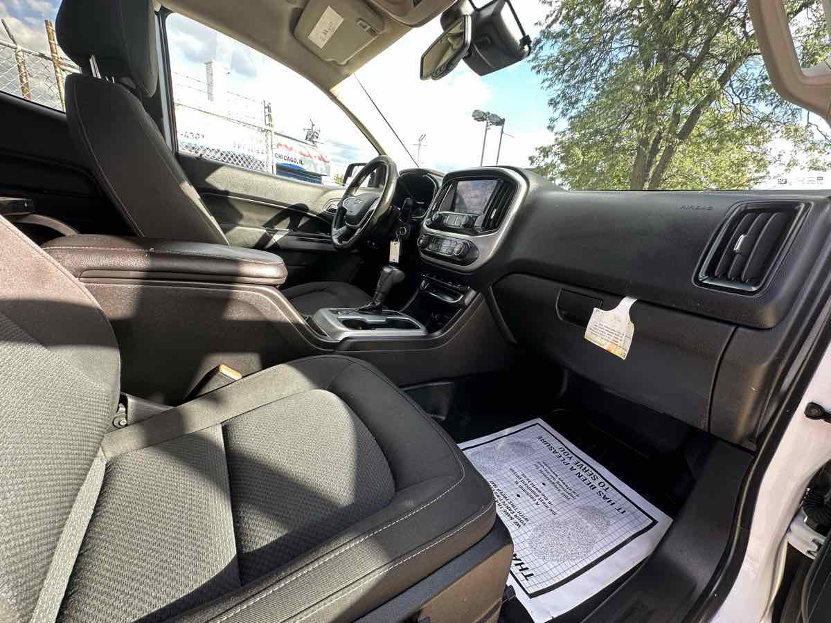 2021 Chevrolet Colorado LT photo 21
