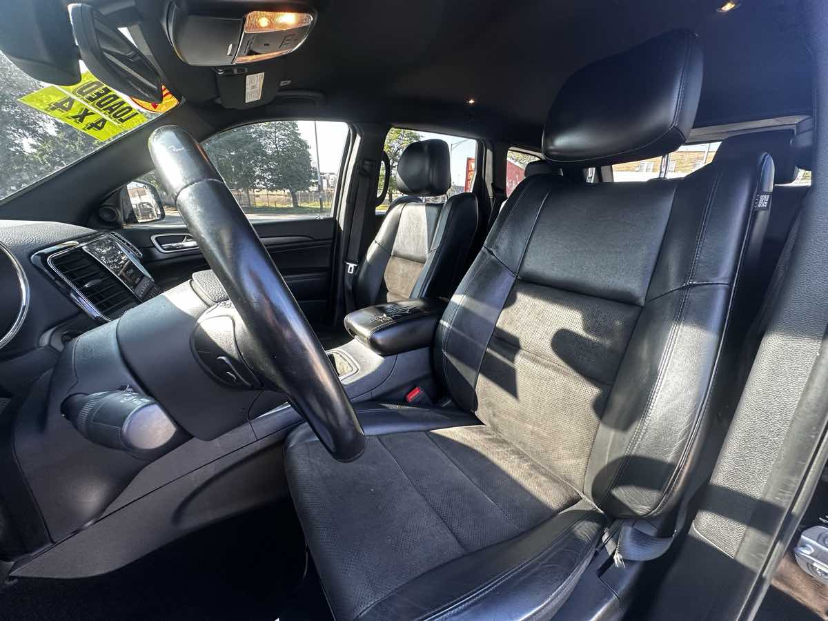 2020 Jeep Grand Cherokee Altitude photo 10