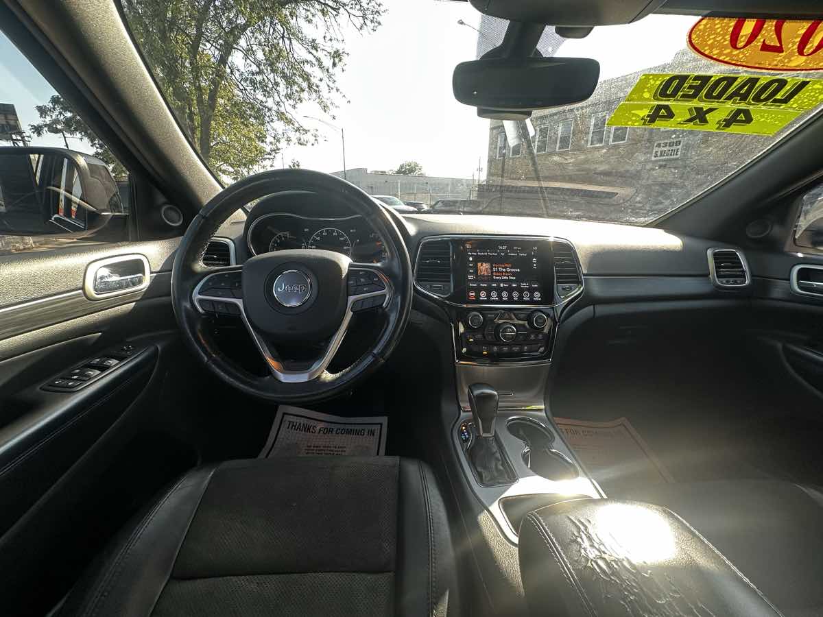 2020 Jeep Grand Cherokee Altitude photo 15