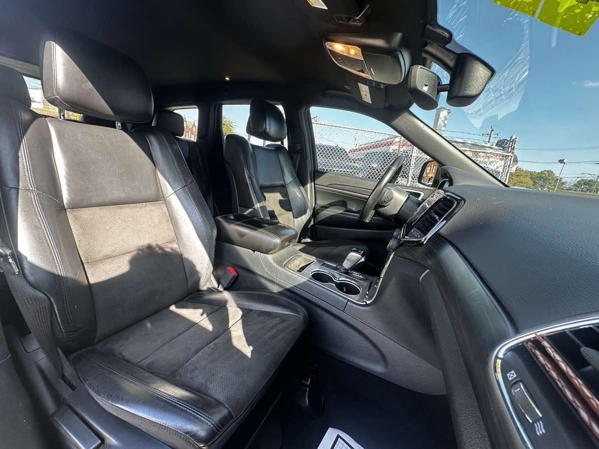 2020 Jeep Grand Cherokee Altitude photo 19