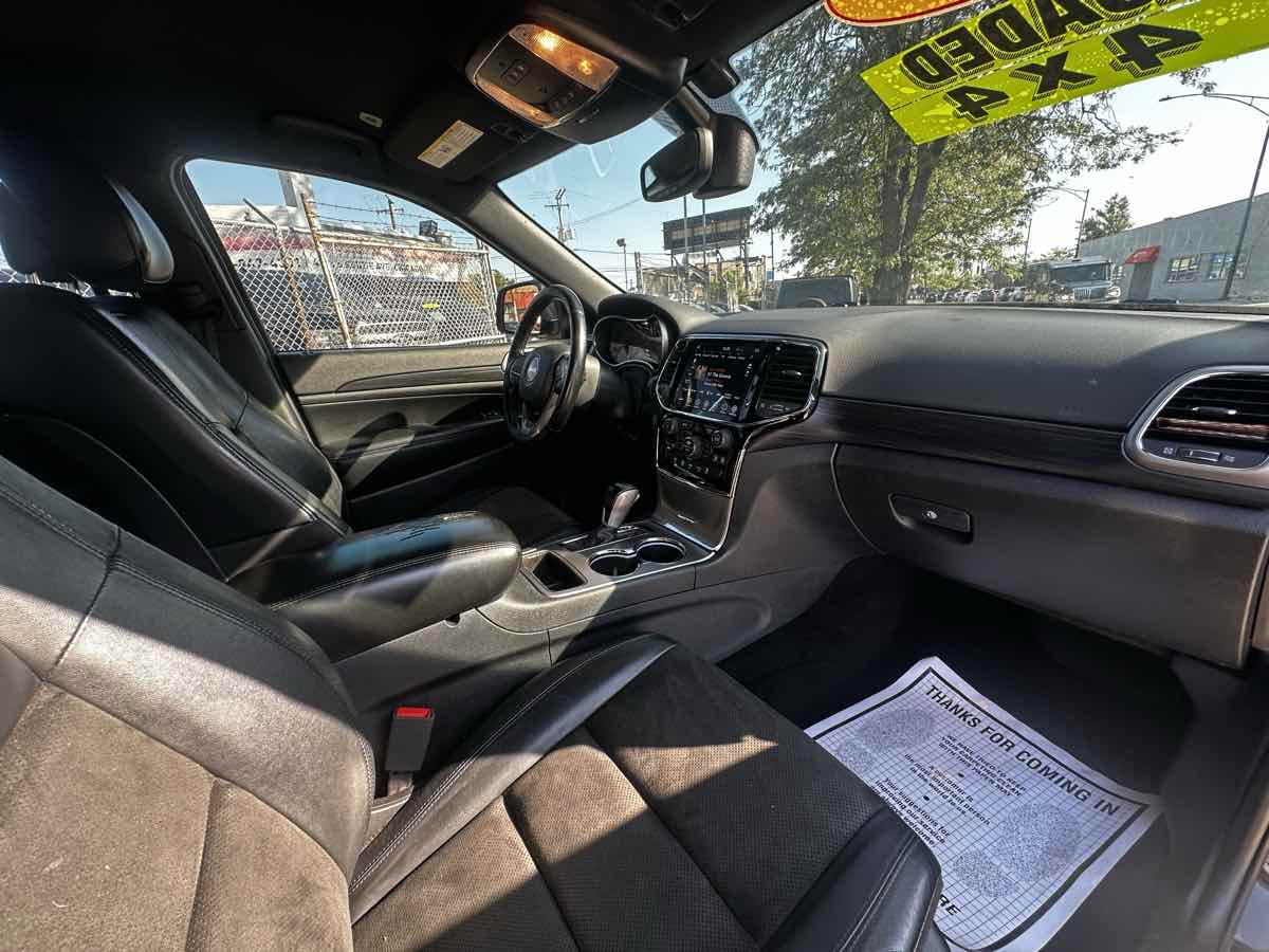 2020 Jeep Grand Cherokee Altitude photo 20