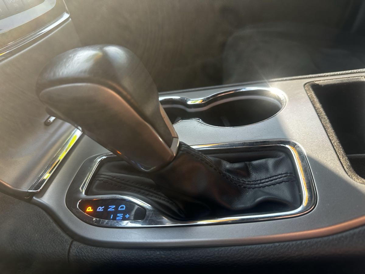2020 Jeep Grand Cherokee Altitude photo 31