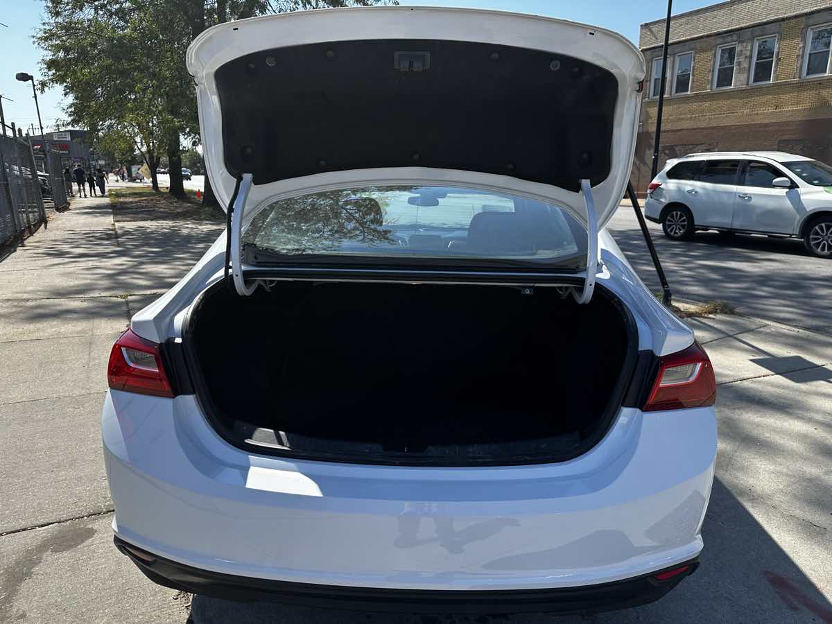 2023 Chevrolet Malibu 1LT photo 15