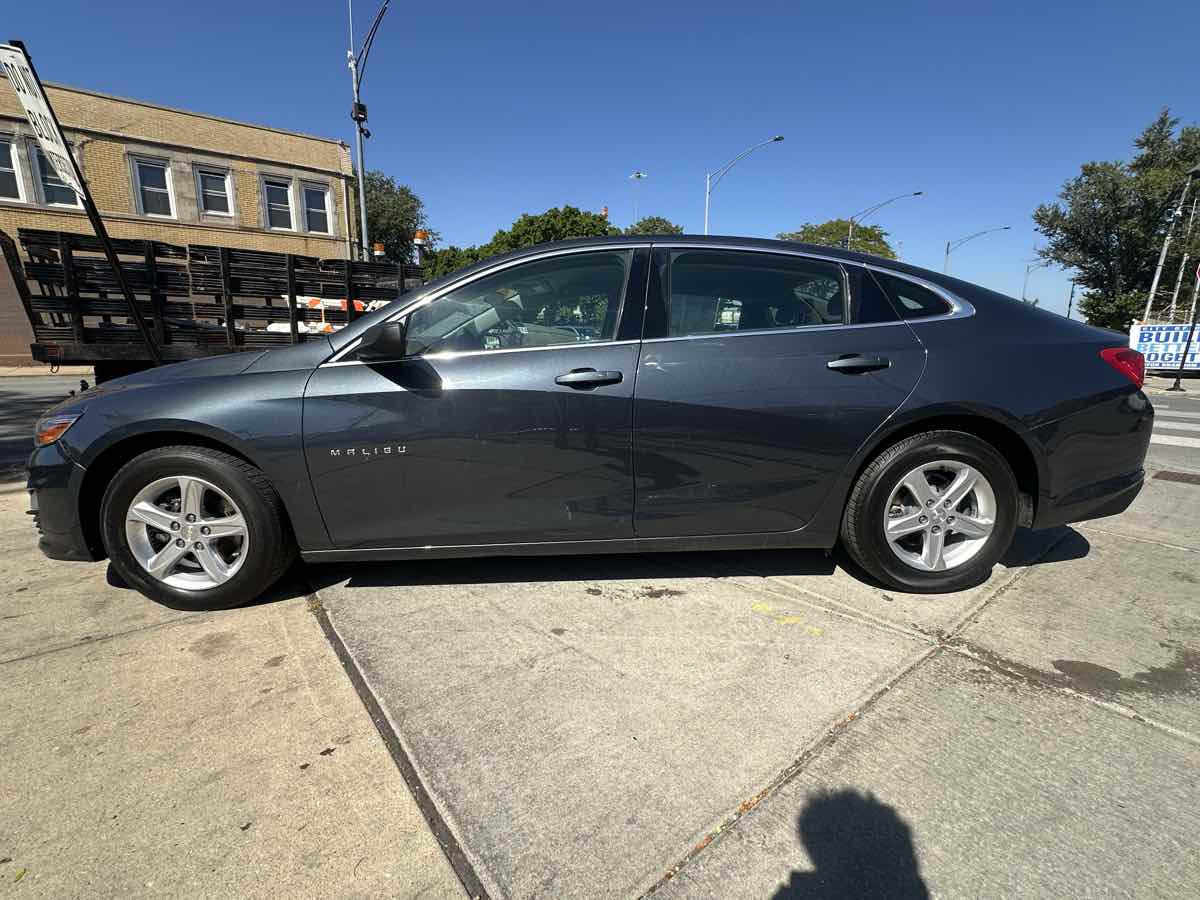 2019 Chevrolet Malibu LS photo 6
