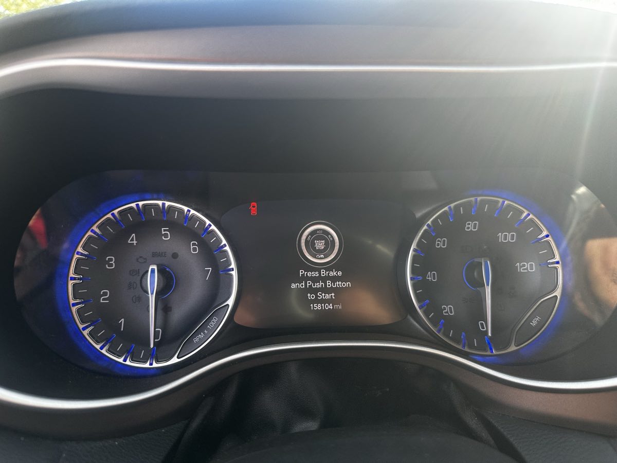 2019 Chrysler Pacifica Touring L photo 24