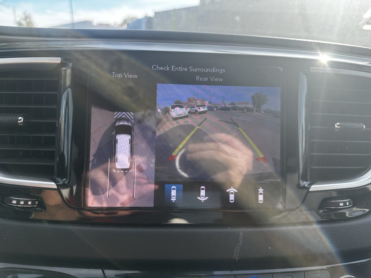 2019 Chrysler Pacifica Touring L photo 25