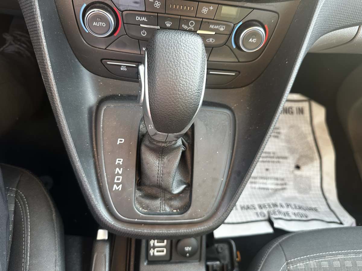 2020 Ford Transit Connect XLT - Photo 37