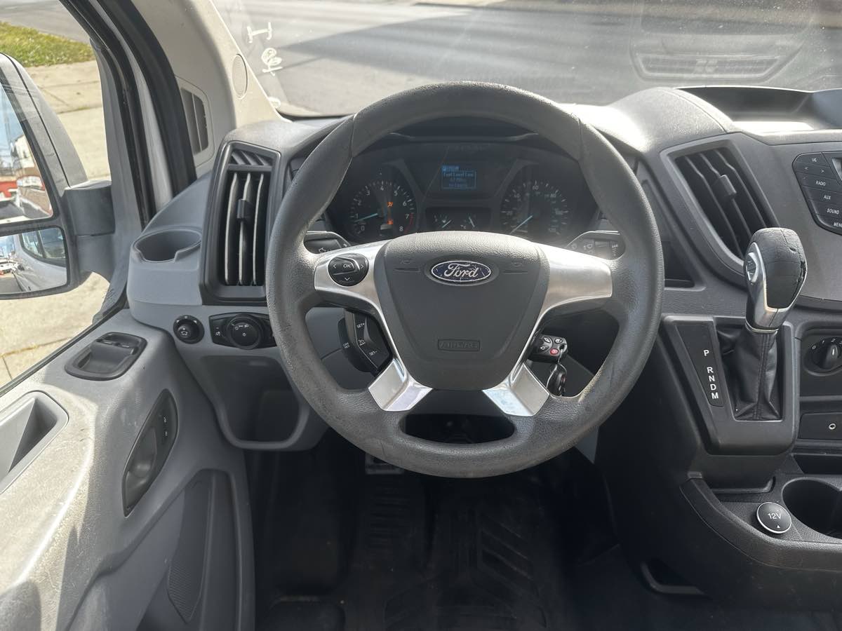 2017 Ford Transit XL photo 15