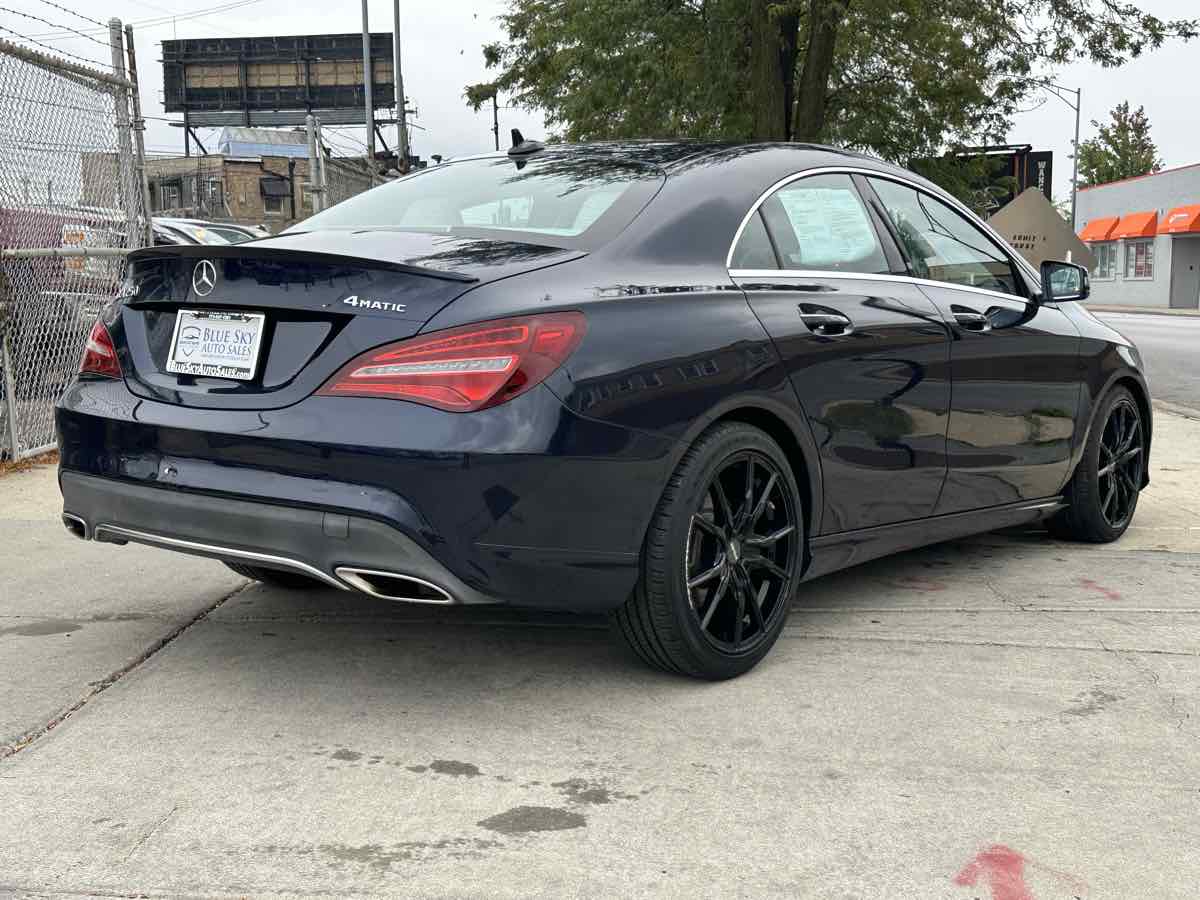 2018 Mercedes Benz CLA 250 4MATIC photo 5