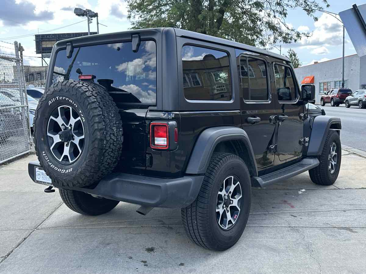 2018 Jeep Wrangler Unlimited Sport S photo 5