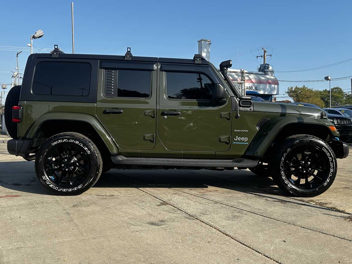 2023 Jeep Wrangler 4xe Sahara photo 3