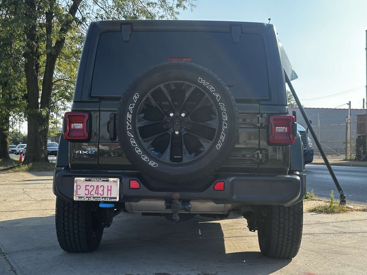 2023 Jeep Wrangler 4xe Sahara photo 5