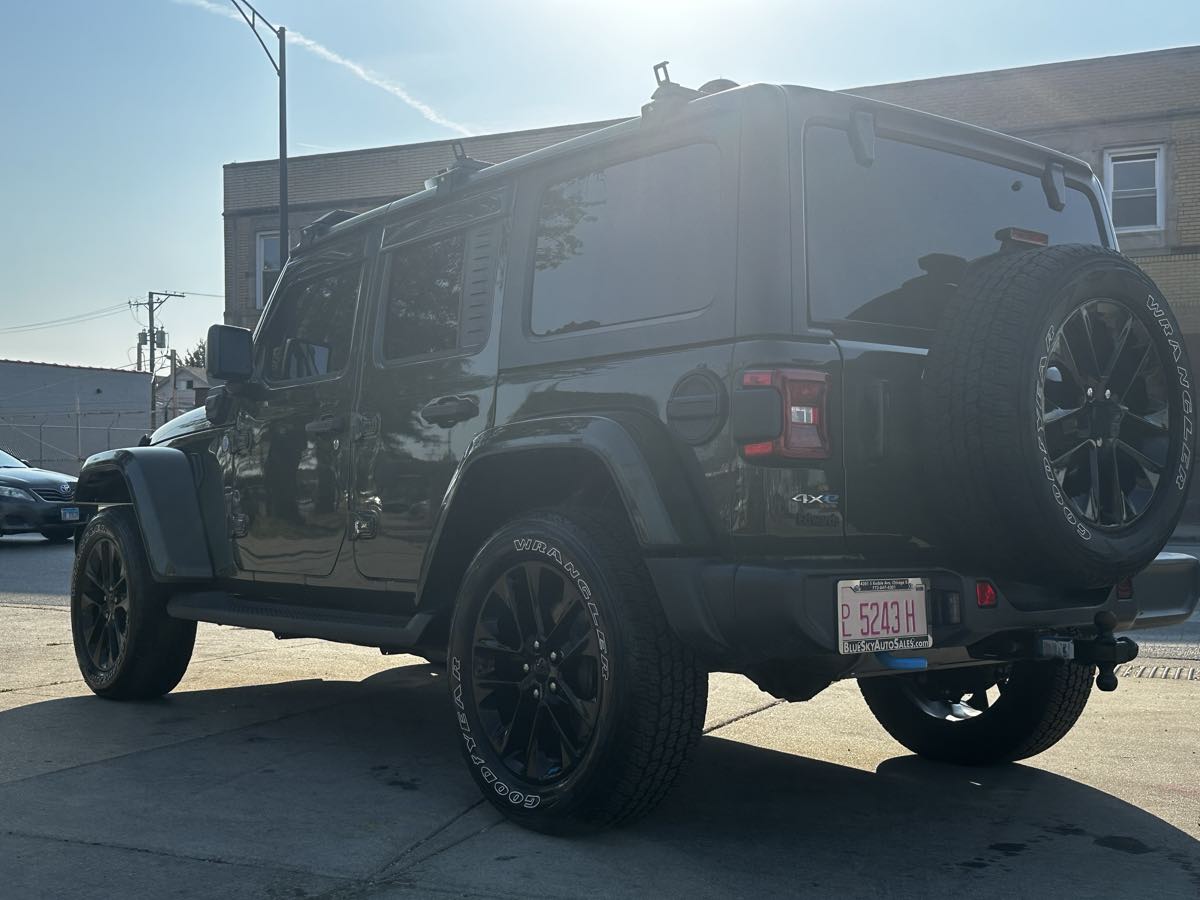 2023 Jeep Wrangler 4xe Sahara photo 6