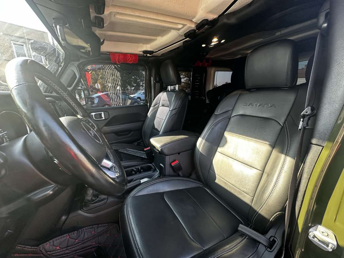 2023 Jeep Wrangler 4xe Sahara photo 11