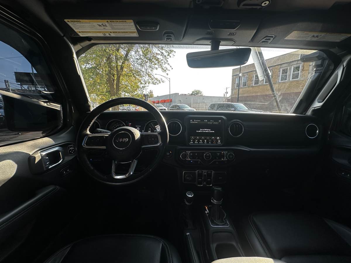 2023 Jeep Wrangler 4xe Sahara photo 17