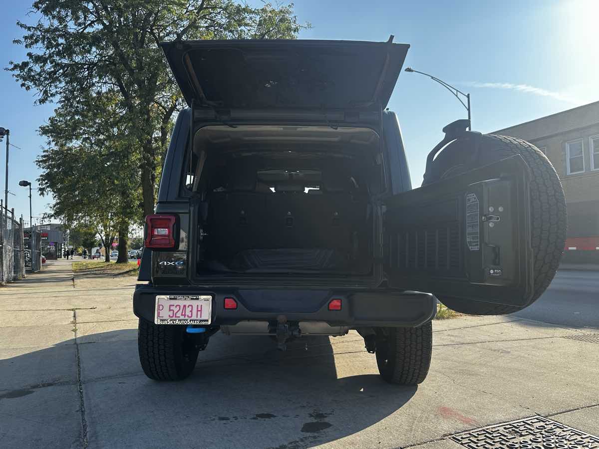 2023 Jeep Wrangler 4xe Sahara photo 18