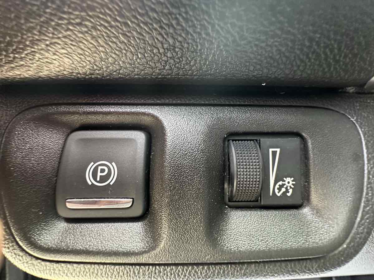 2021 Gmc Acadia SLT Elevation photo 12