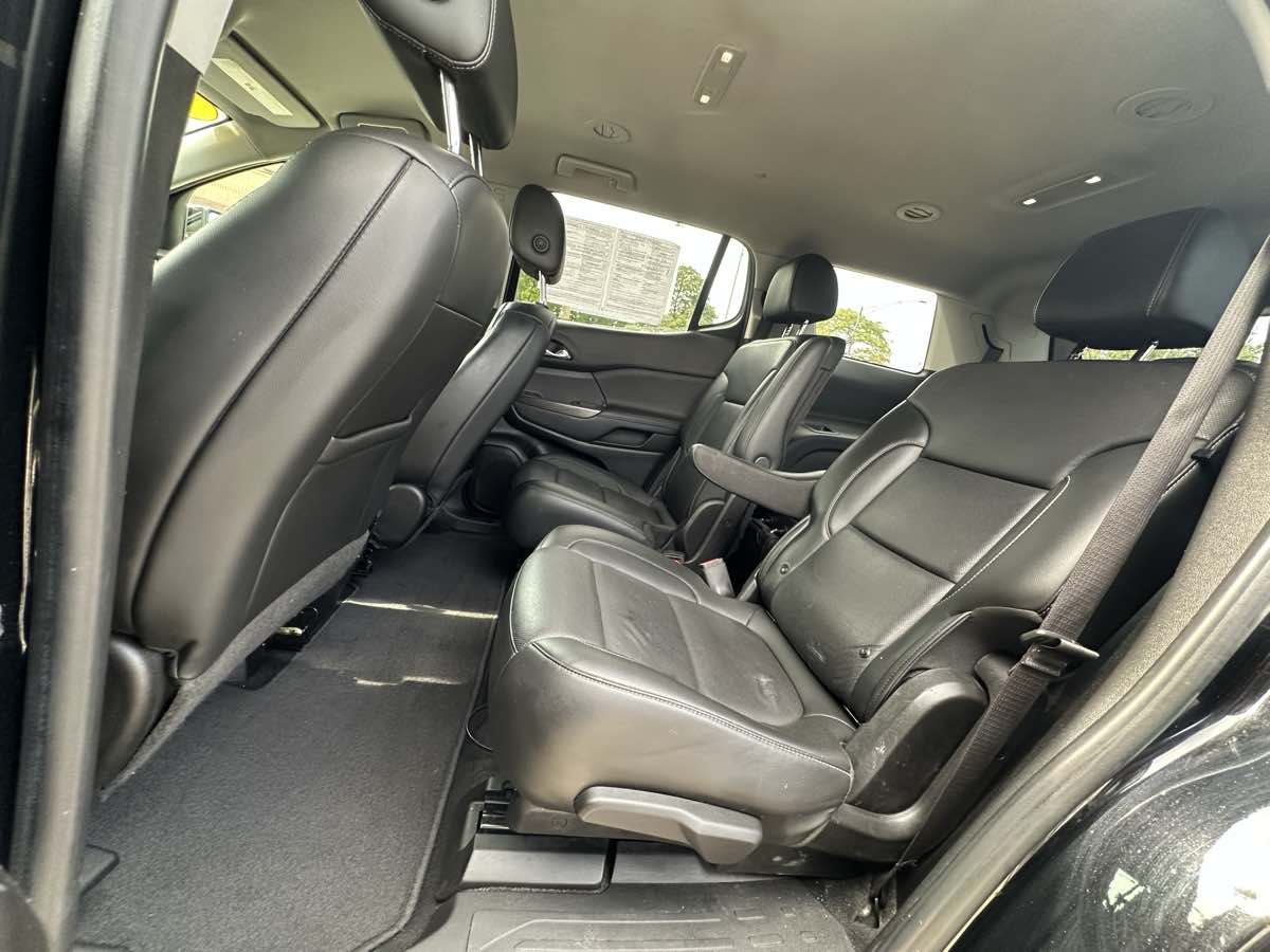 2021 Gmc Acadia SLT Elevation photo 30