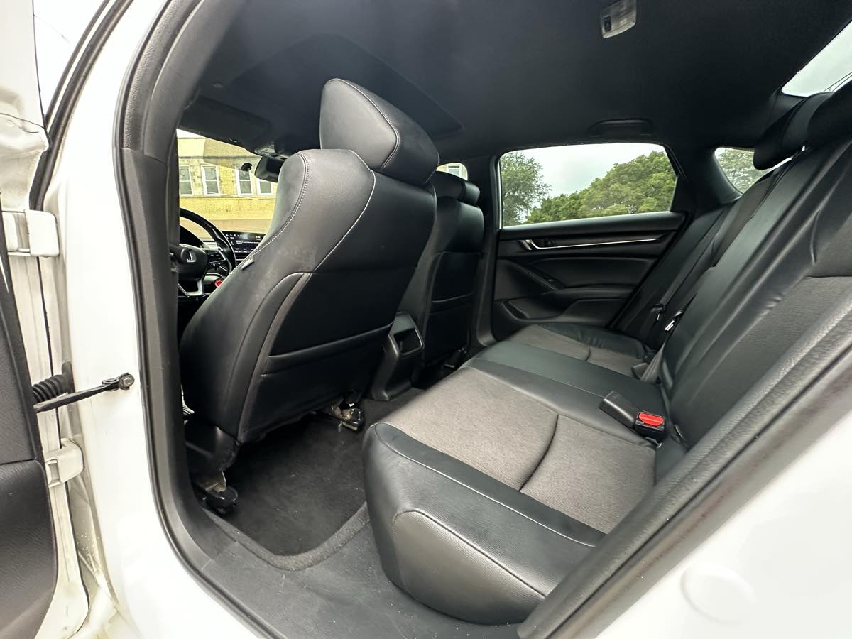 2018 Honda Accord Sport 1.5T photo 28