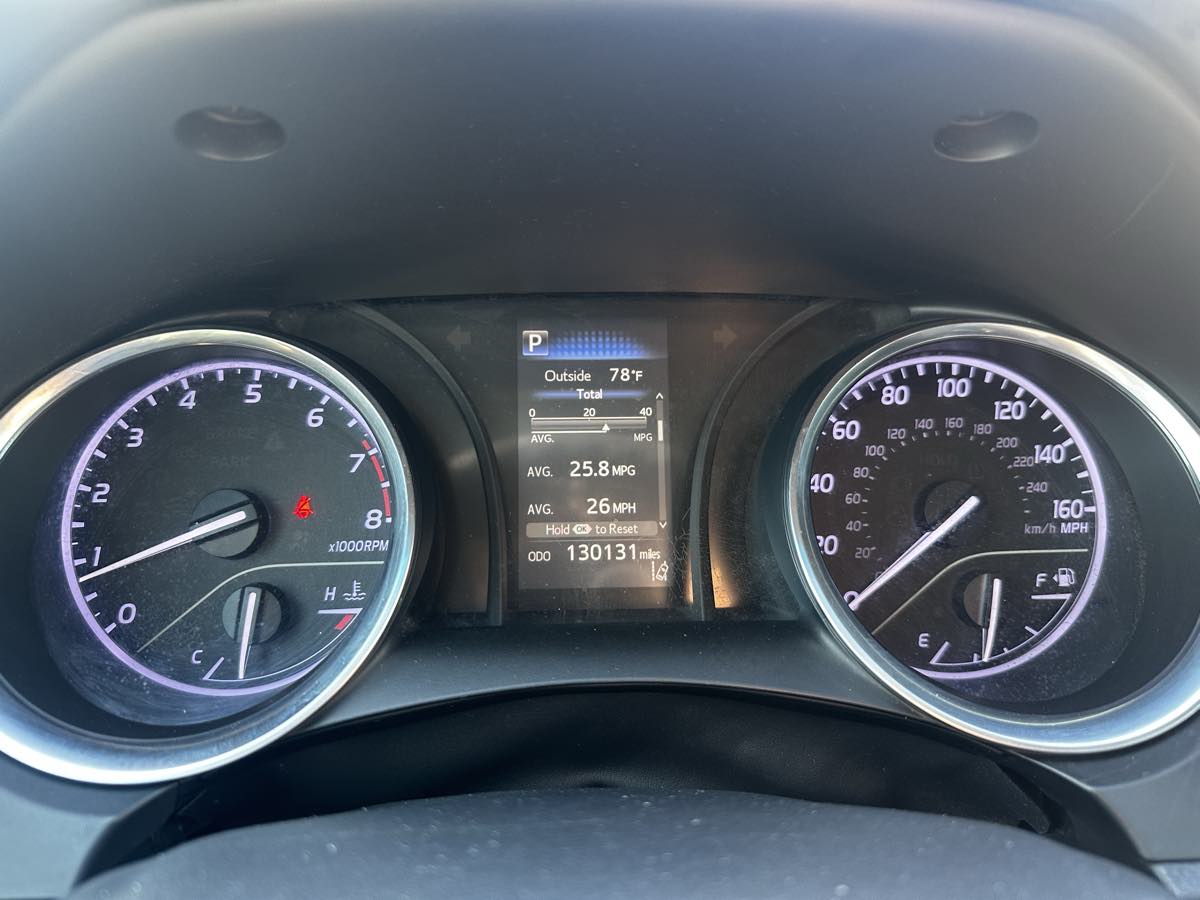 2018 Toyota Camry LE photo 23