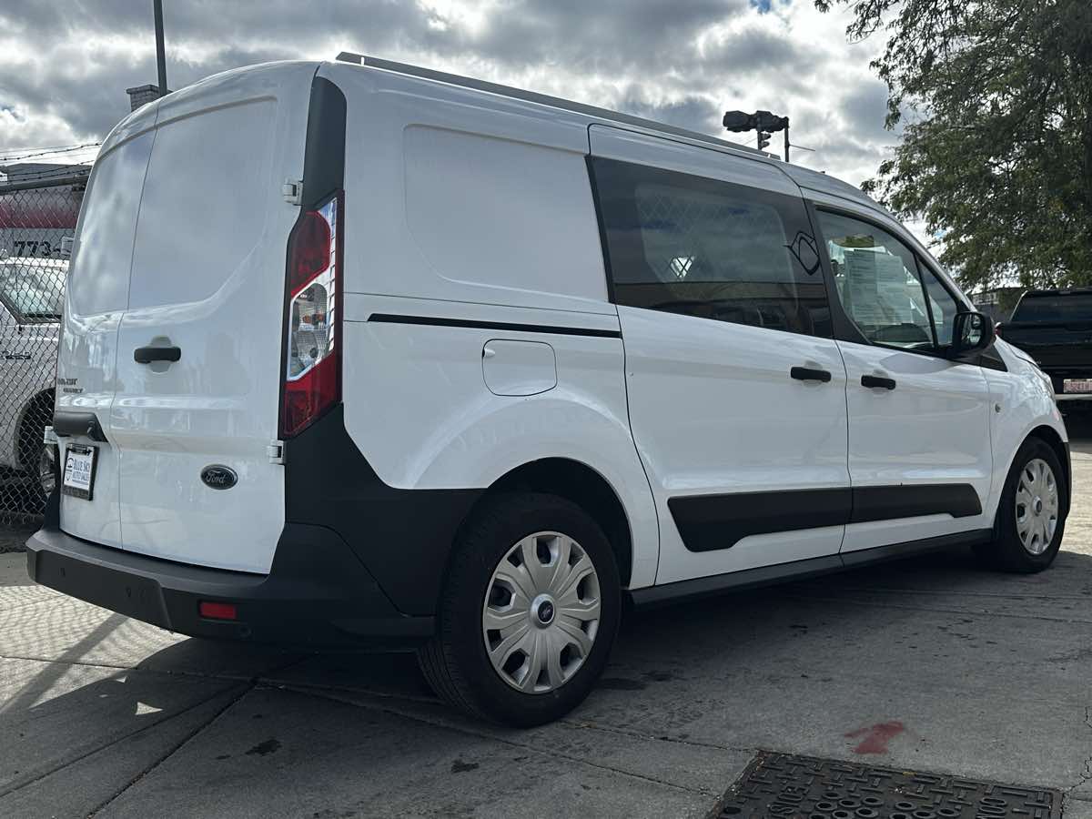 2019 Ford Transit Van XL photo 4