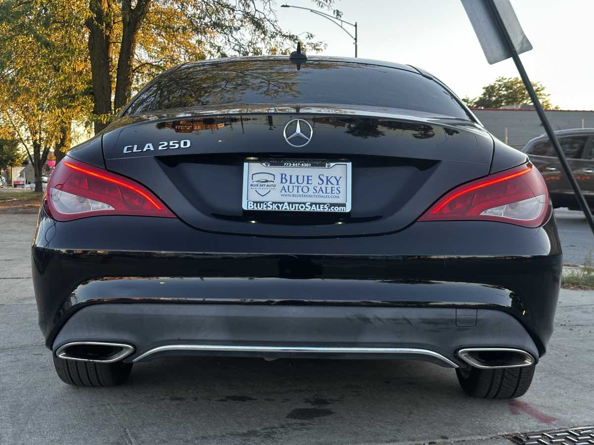 2019 Mercedes Benz CLA 250 photo 3