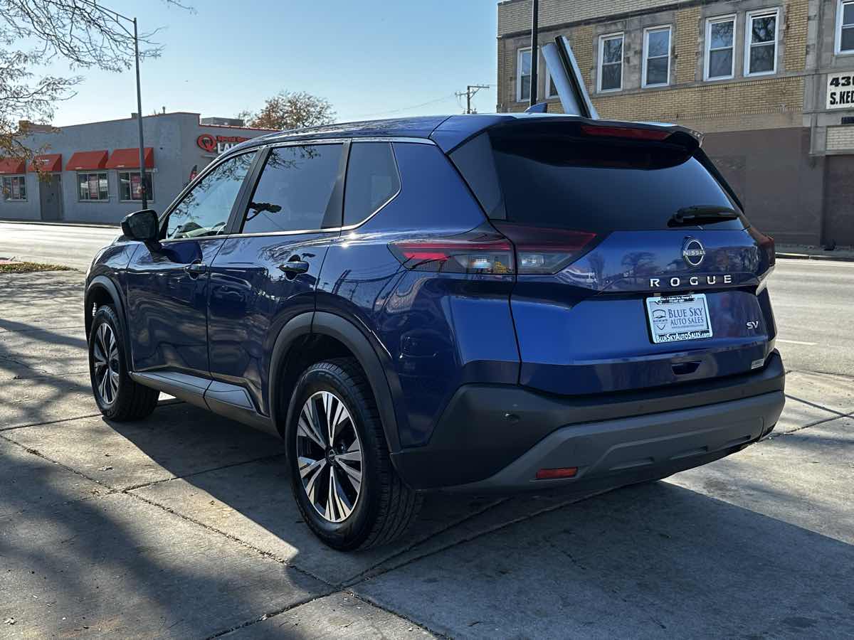 2023 Nissan Rogue SV photo 4