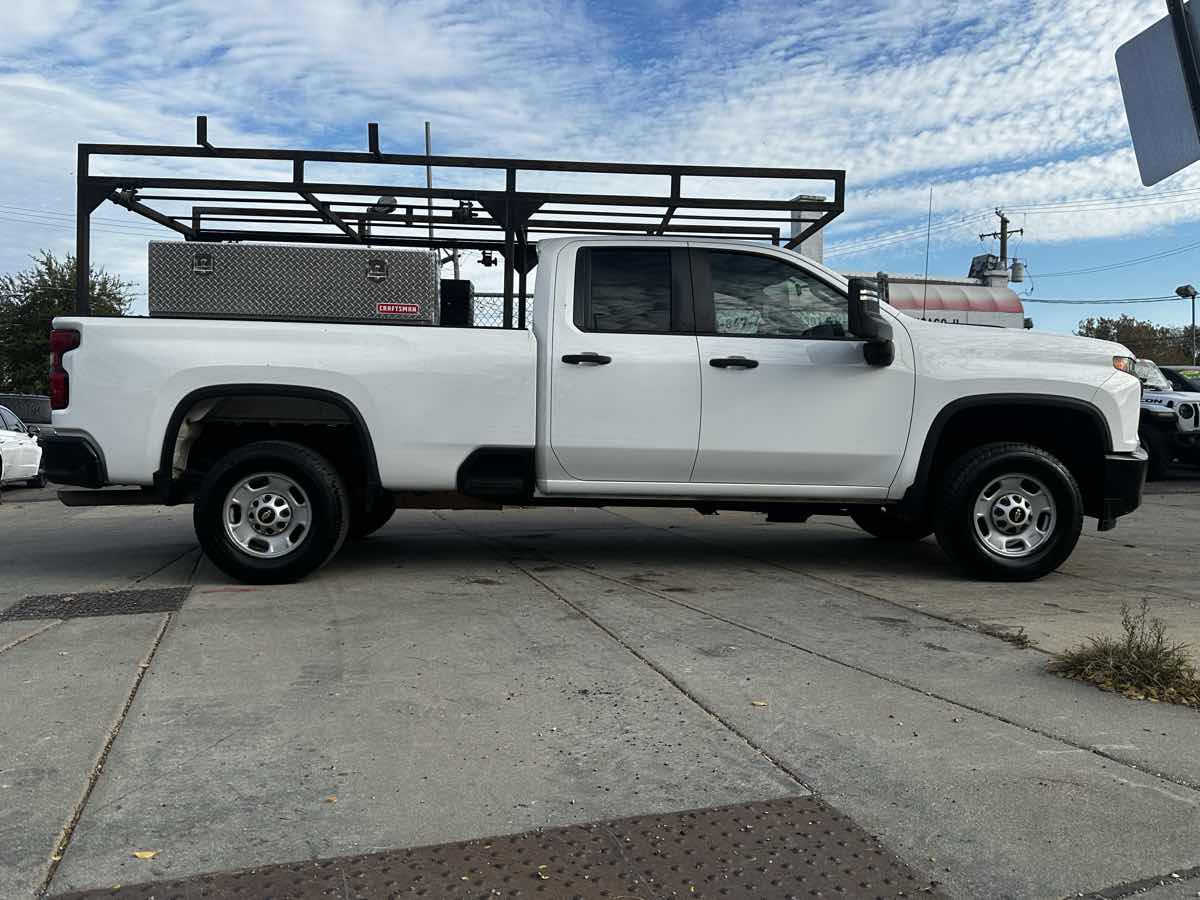 2021 Chevrolet Silverado 2500HD Work Truck photo 3
