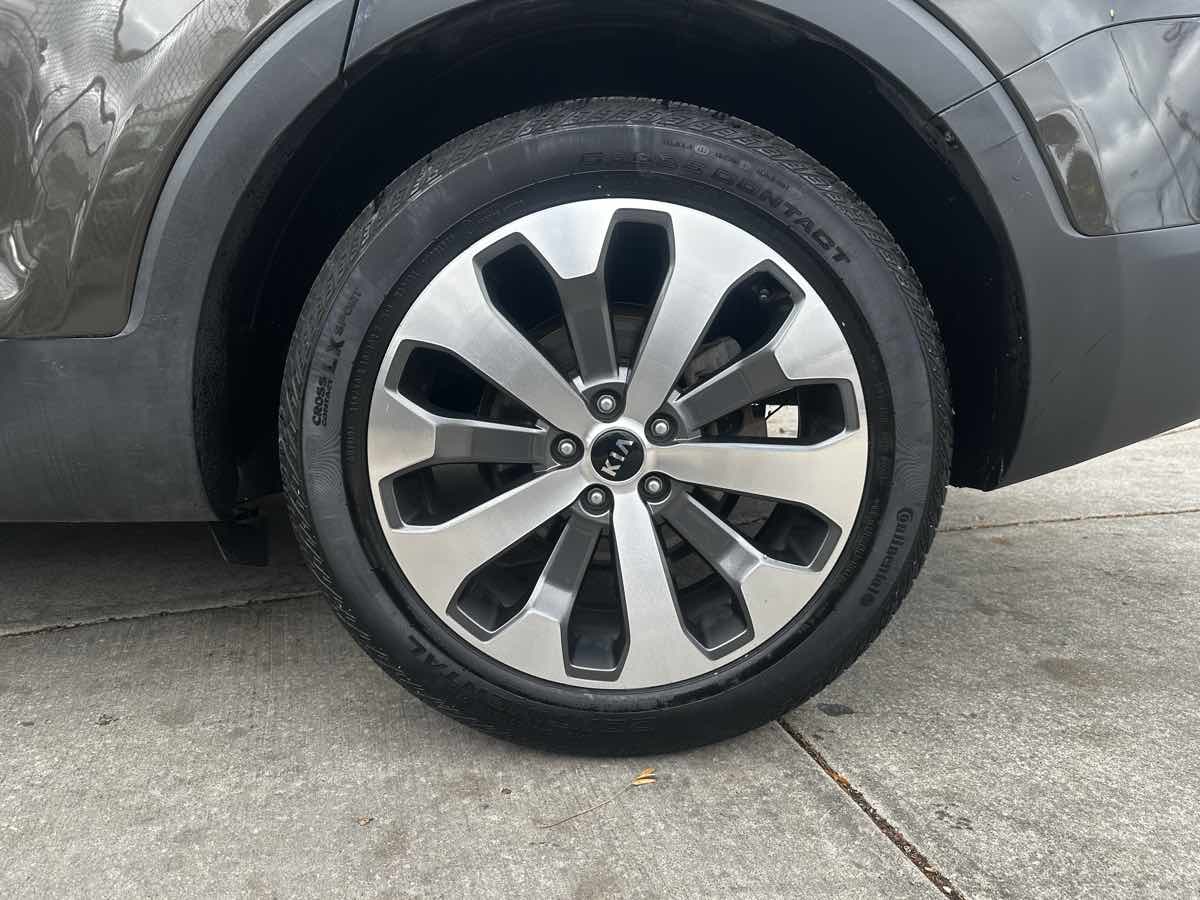 2021 Kia Telluride S photo 4