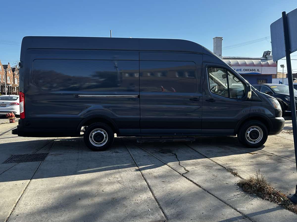 2019 Ford Transit Van photo 2