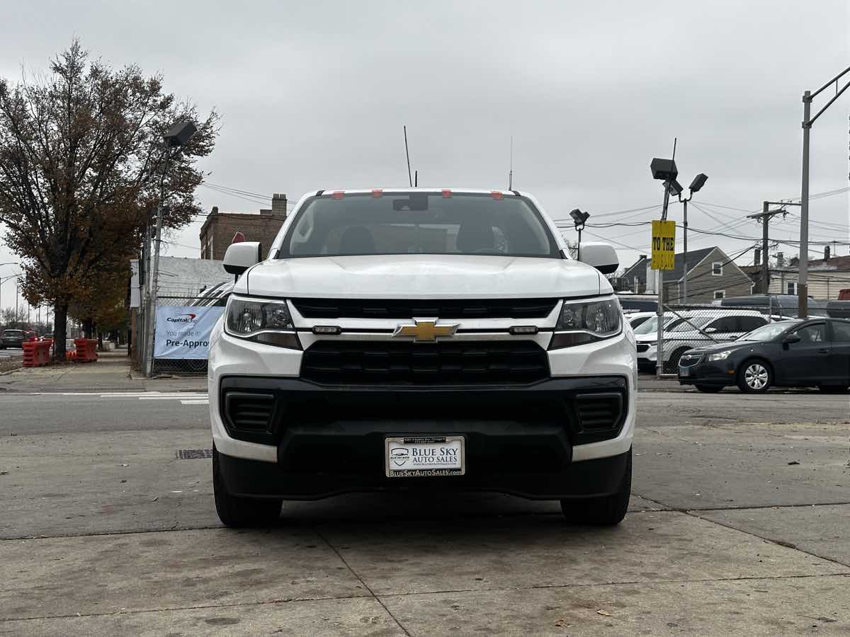 2021 Chevrolet Colorado LT photo 2