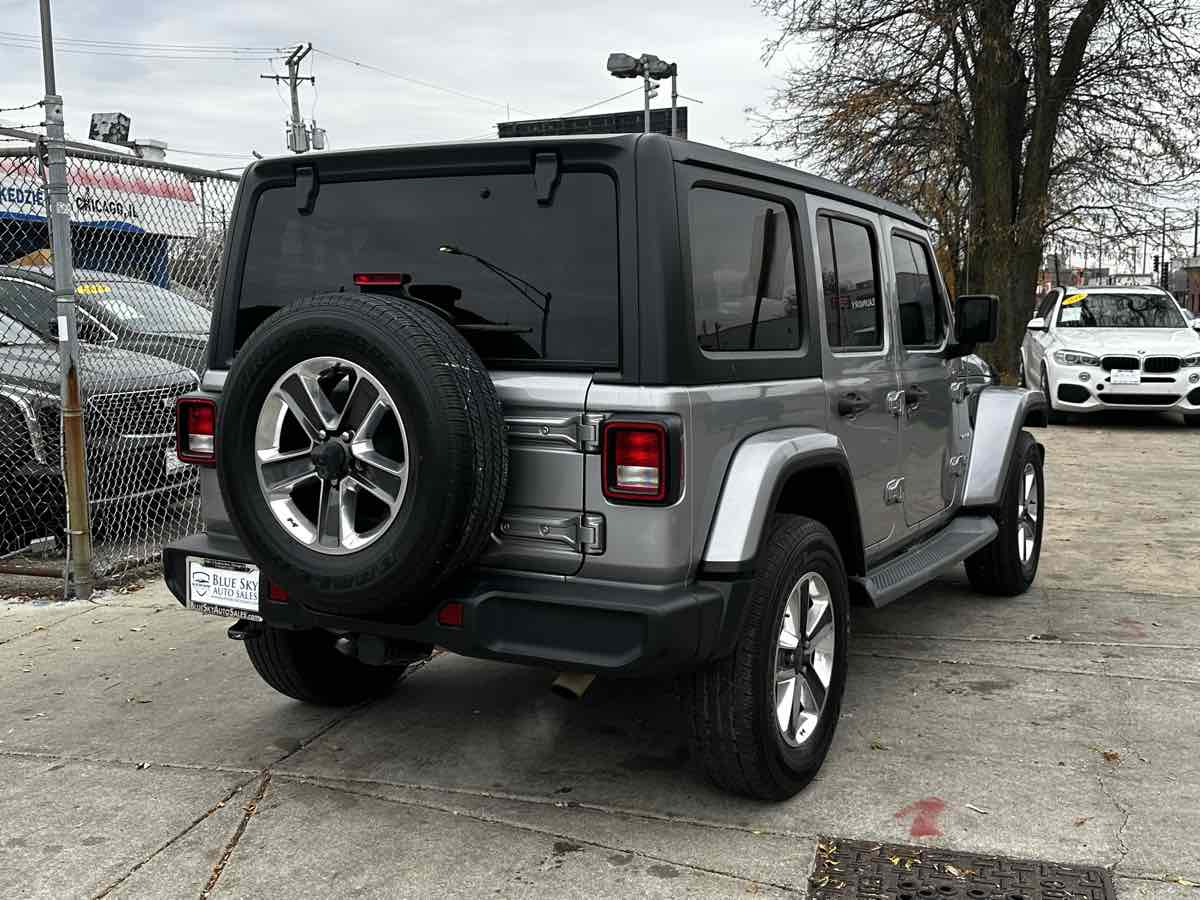 2019 Jeep Wrangler Unlimited Sahara photo 4