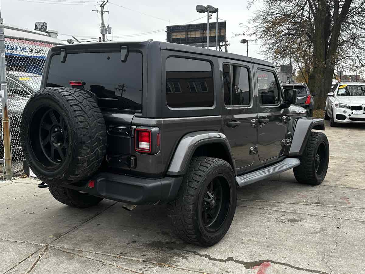 2019 Jeep Wrangler Unlimited Sahara photo 4