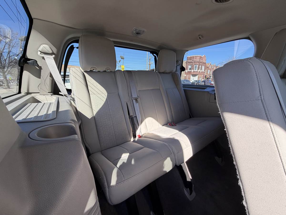 2013 Ford Expedition XLT - Photo 30