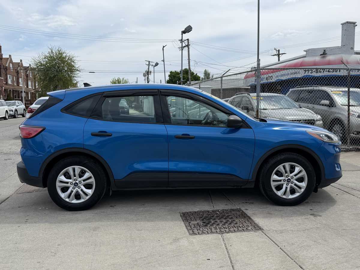 2020 Ford Escape S - Photo 4
