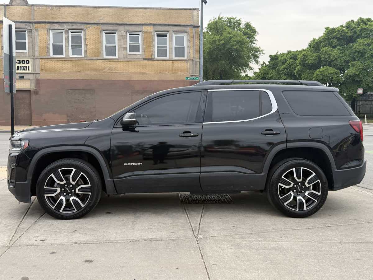 2021 GMC Acadia SLT - Photo 8