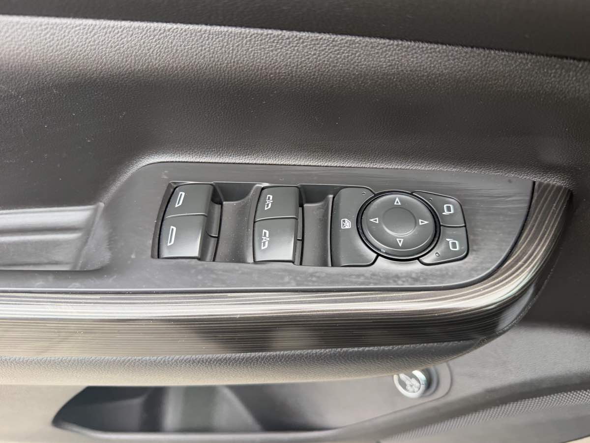 2021 GMC Acadia SLT - Photo 12