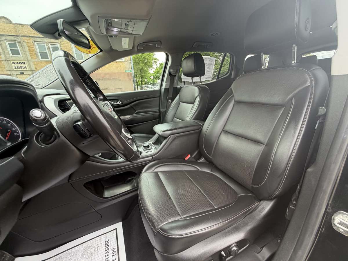 2021 GMC Acadia SLT - Photo 14
