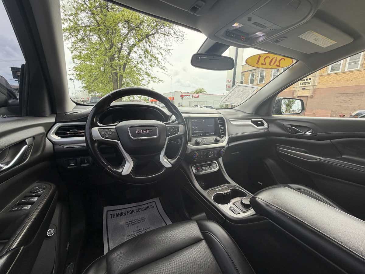2021 GMC Acadia SLT - Photo 19