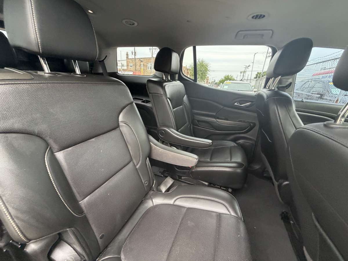 2021 GMC Acadia SLT - Photo 30